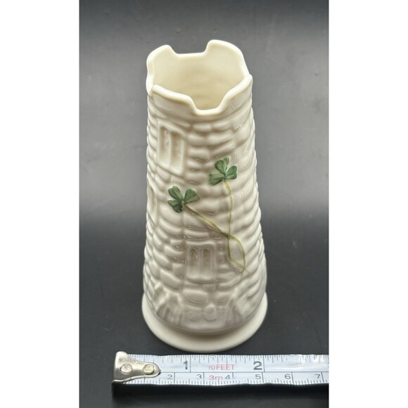 Belleek Irish Mini Castle Shamrock Bud Vase 4 Inches Used - Picture 9 of 10
